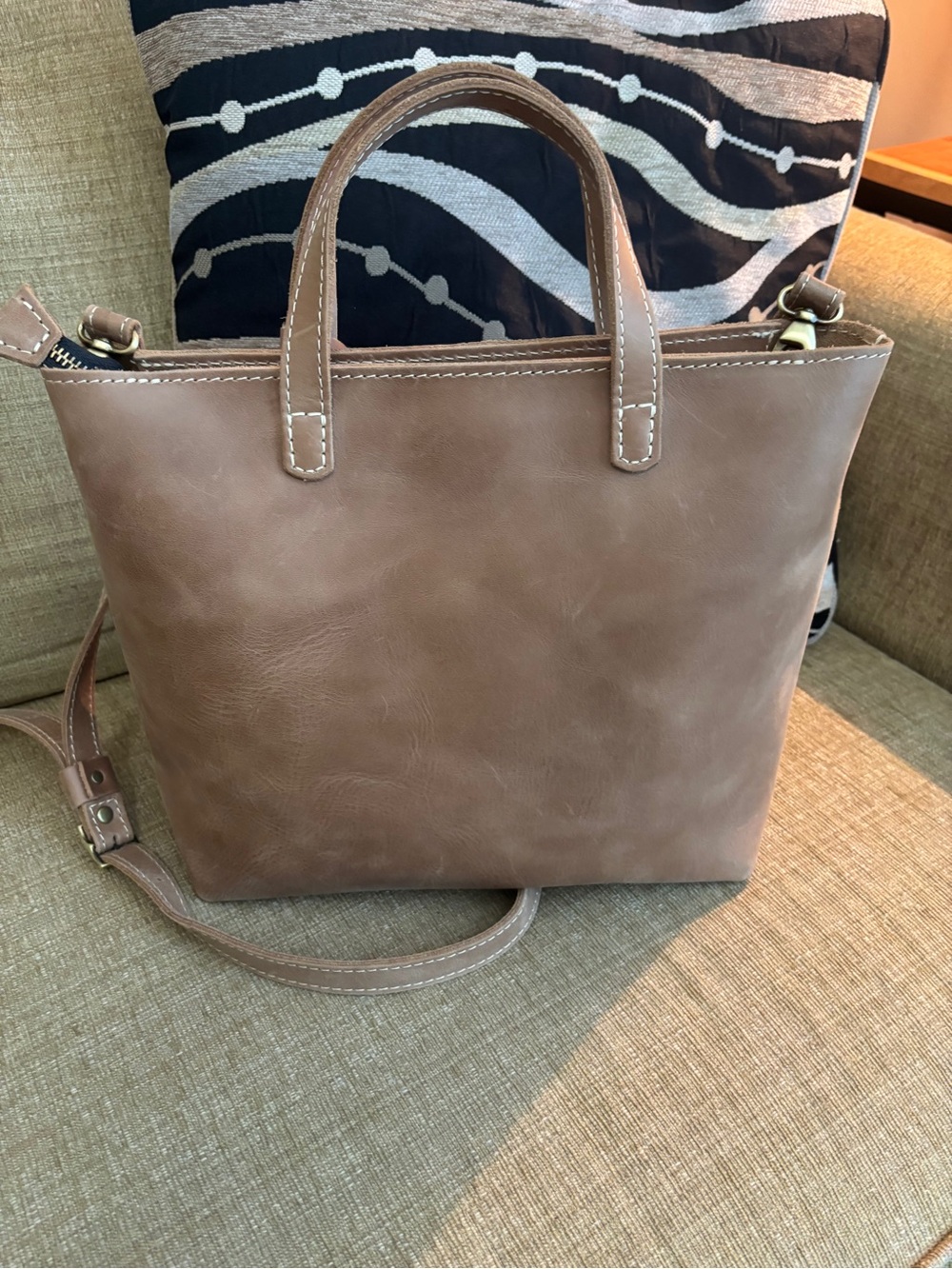 Portland Leather Goods-retired color Cappucino Medium CB Tote with Tassel. - Picture 2 of 4